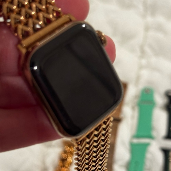 Apple Watch with Gold Band - Picture 8 of 12